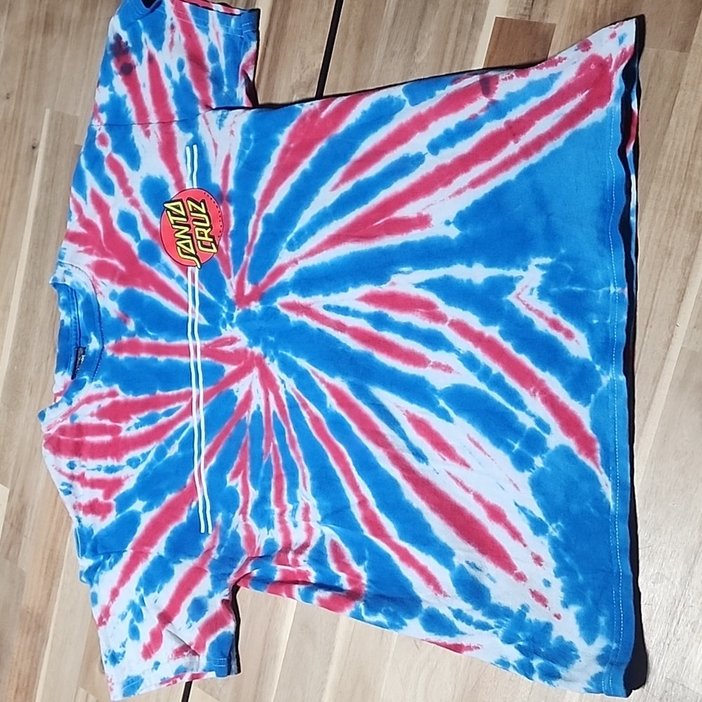 Vintage Santa Cruz skateboard shirt